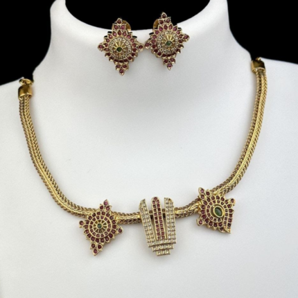 Shankh Chakra Namam Necklace set Red white and Green